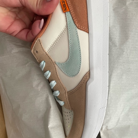 Nike SB 8.5 - Picture 3 of 7